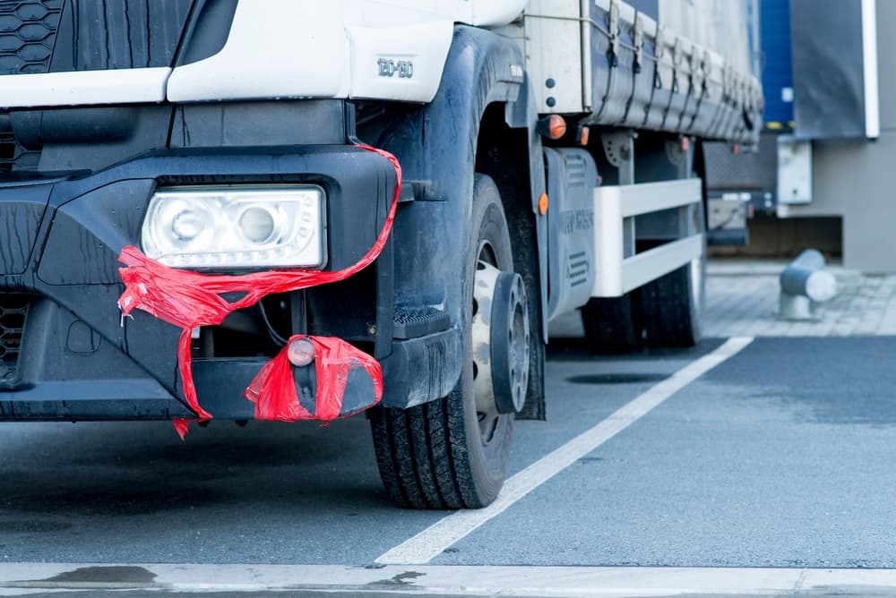 Truck crash on road